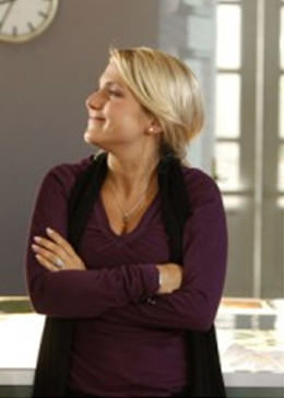 卧底女郎免费观看